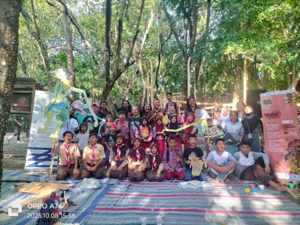 Siswa SD Negeri Kasihan Ikuti Program “Jagad Cilik” Biennale Jogja 18